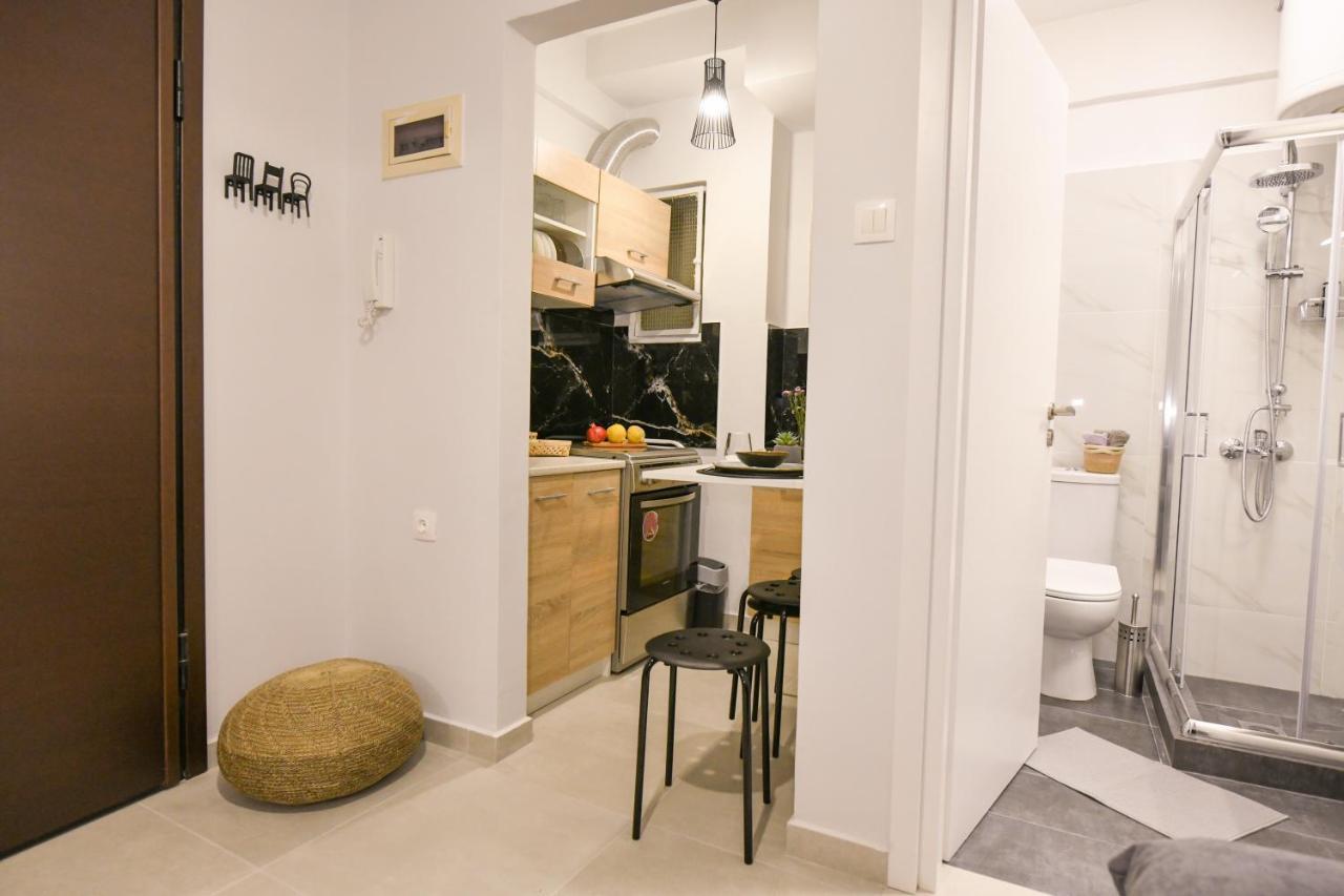 Modern, Comfortable Apartment, In The Heart Of The City_2 라리사 외부 사진