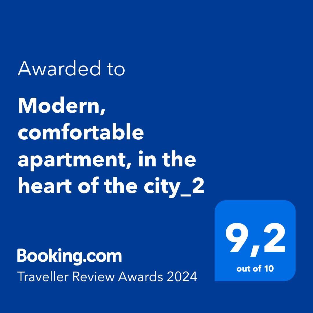 Modern, Comfortable Apartment, In The Heart Of The City_2 라리사 외부 사진
